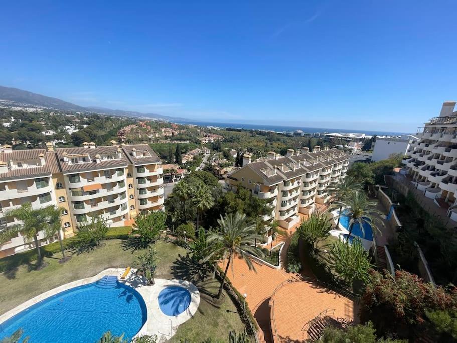 Panoramic Views 2 Bed * Marbella