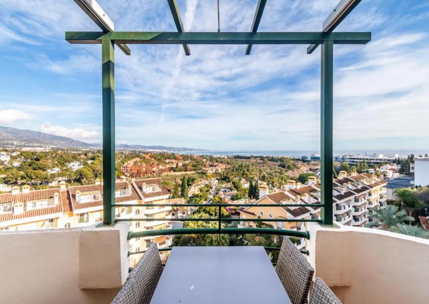 Panoramic Views 2 Bed *