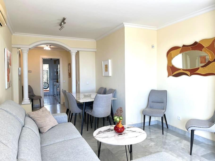 Apartment Panoramic Views 2 Bed *